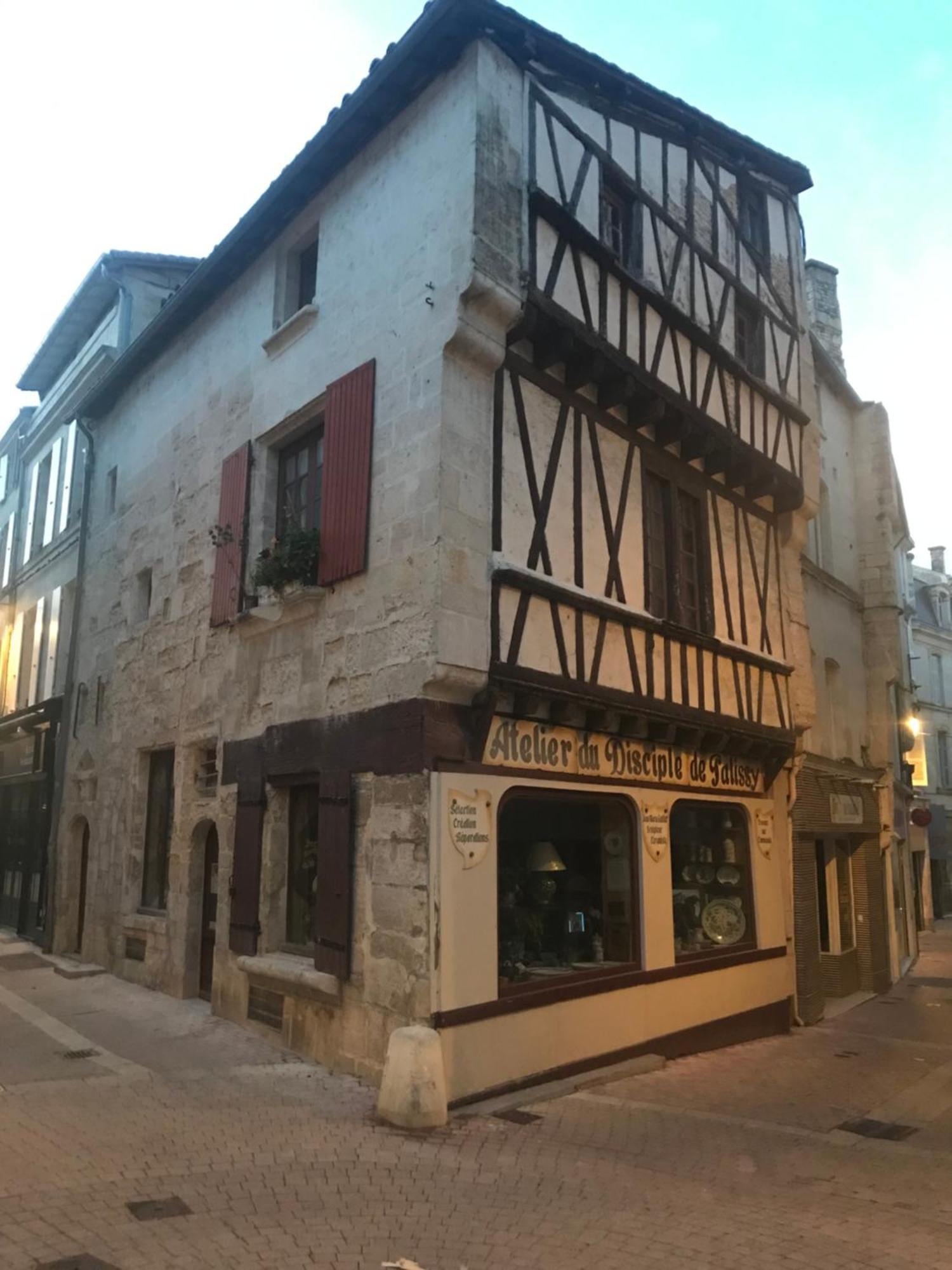 Super Studio Coup De Coeur Niort Ngoại thất bức ảnh